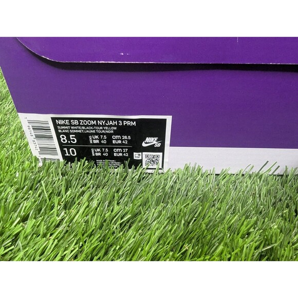 Rastafarian Nike SB Zoom Nyjah  (DO9403-100) Size 8.5 OG BOX main image 5